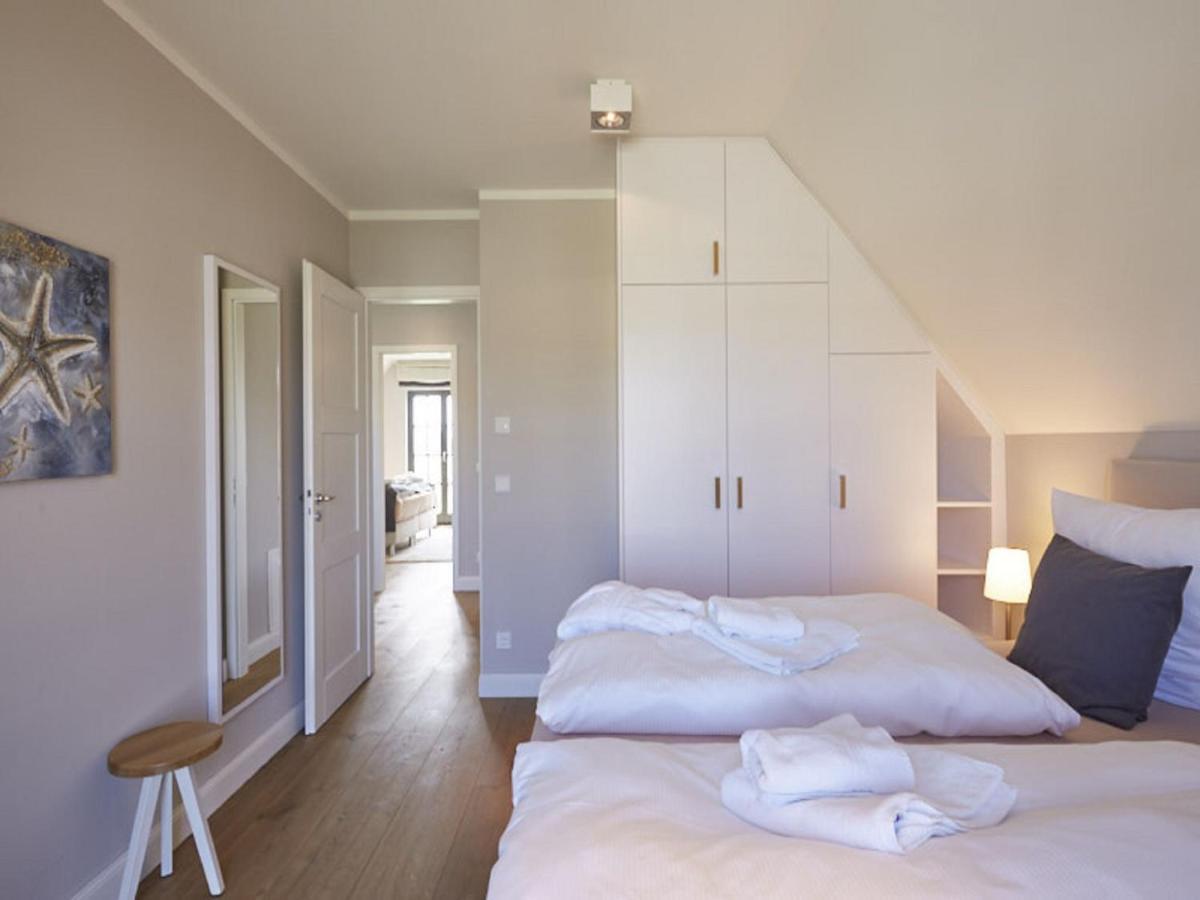 Reetland am Meer - Luxus Reetdachvilla mit 3 Schlafzimmern, Sauna und Kamin E20 Dranske Exterior foto
